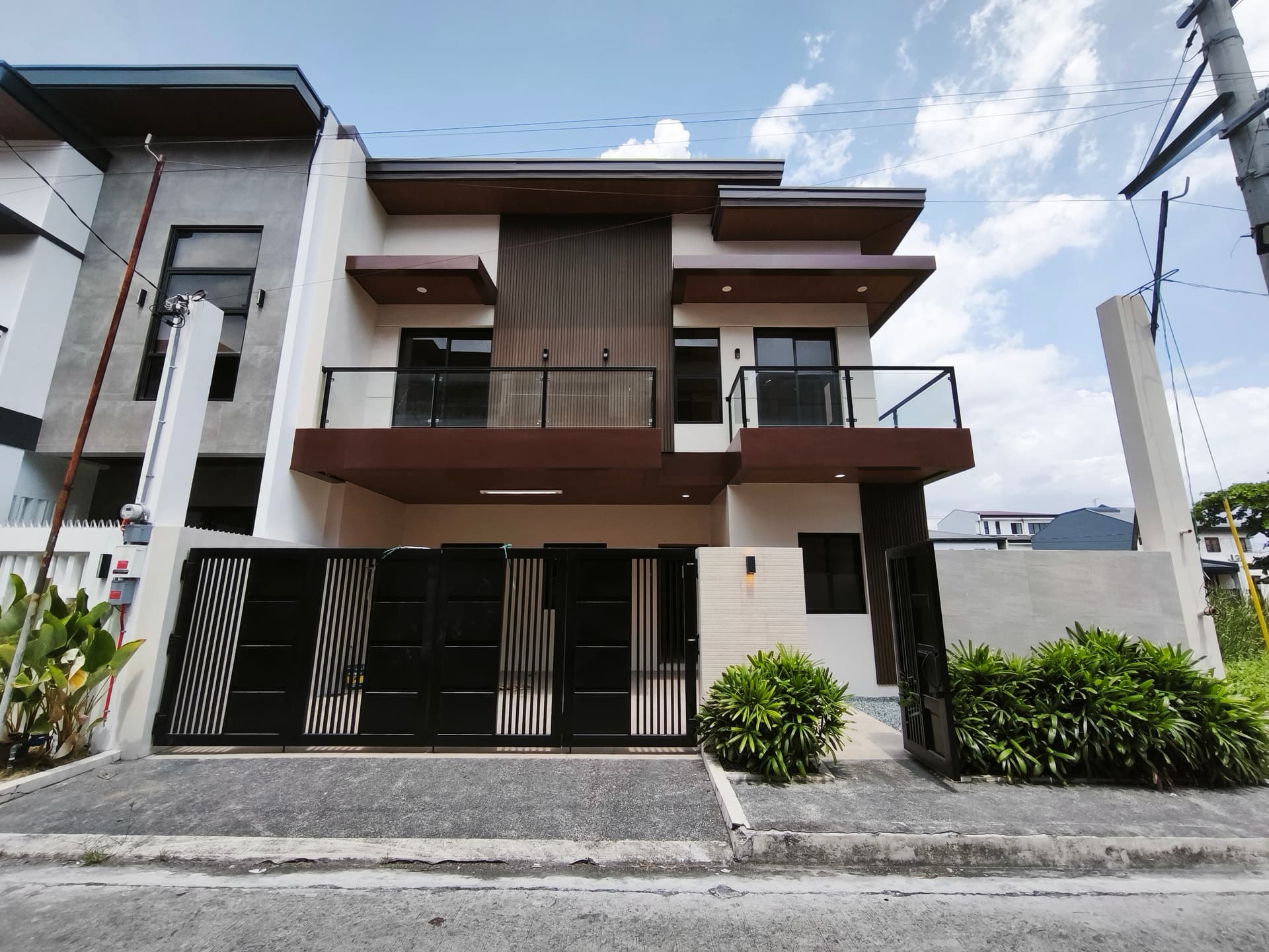 4BR 220sqm House & Lot for Sale in Pasig