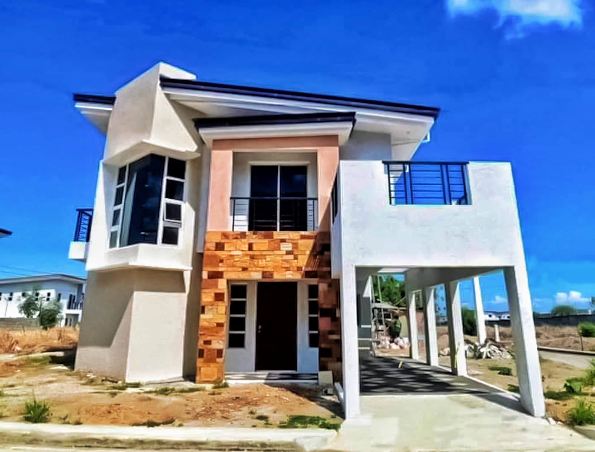 FOR SALE! House & Lot w/ Veranda 4BR in Mandalagan Bacolod-AP