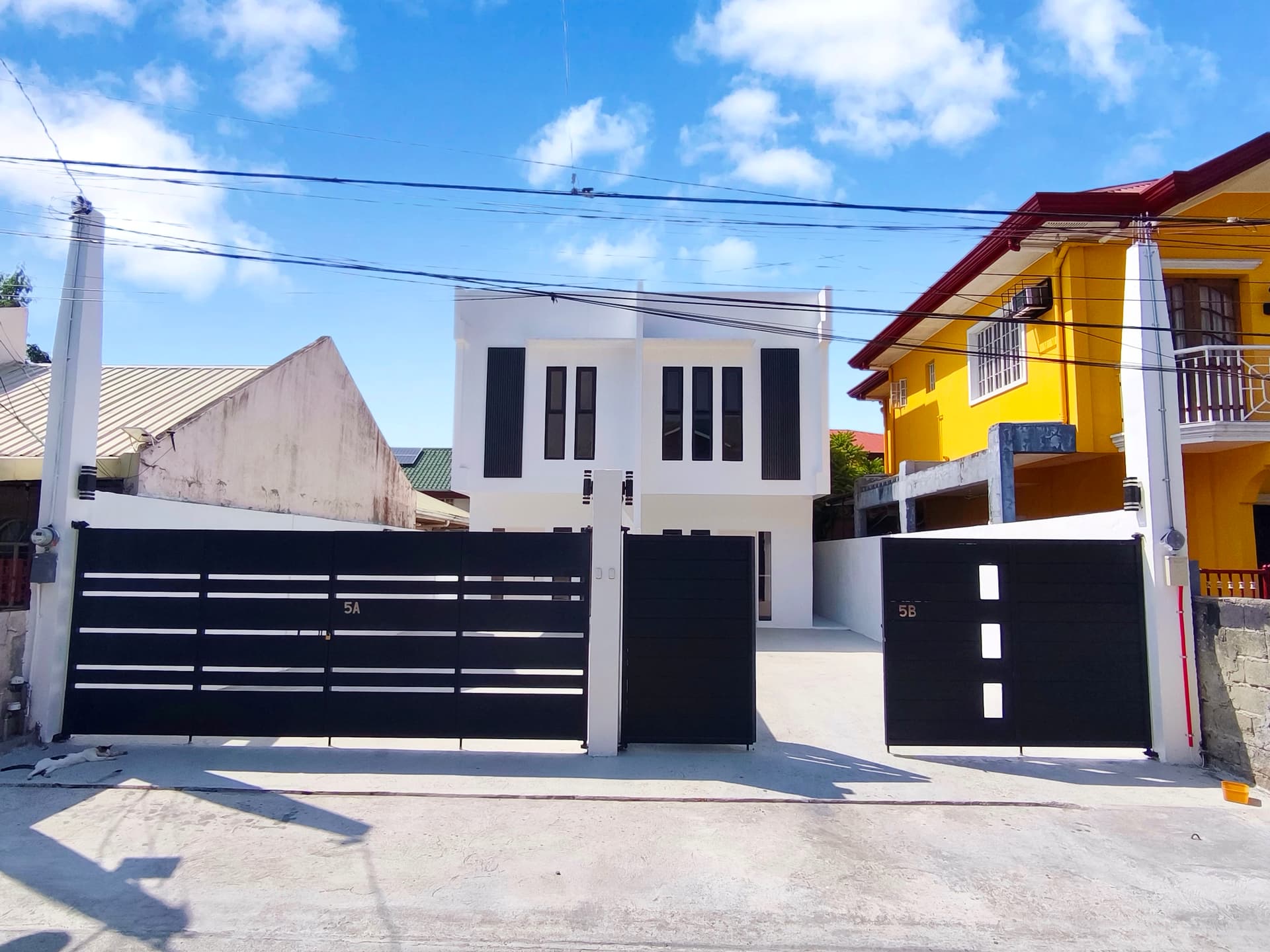 Modern 2Storey House and Lot for Sale in Merville Park Paranque 1Unit Left-MD