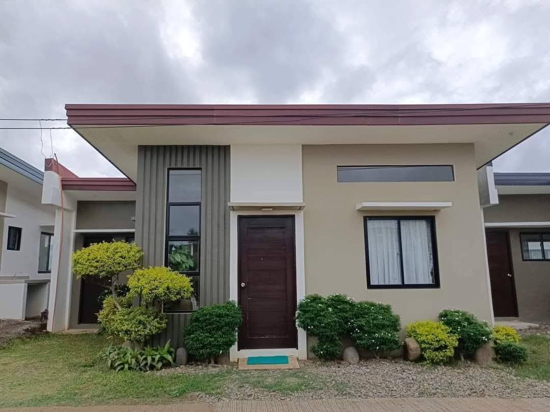 FOR SALE! House and Lot w/ 3 Bedrooms Pre Selling in Brgy Estefania Bacolod City-AP