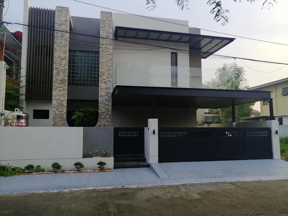 Modern Elegant House and Lot for Sale in San Dionisiso Paranaque walking Distance to PATTS College-MD