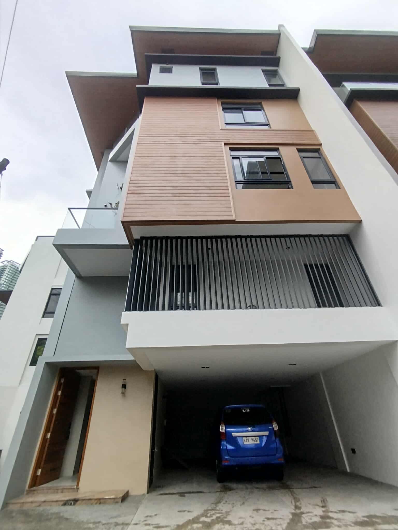 4BR 323sqm House & Lot for Sale in Mandaluyong