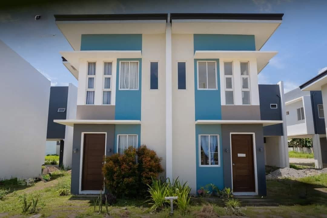 FOR SALE! Duplex House and Lot in Brgy Taloc Bago City-AP