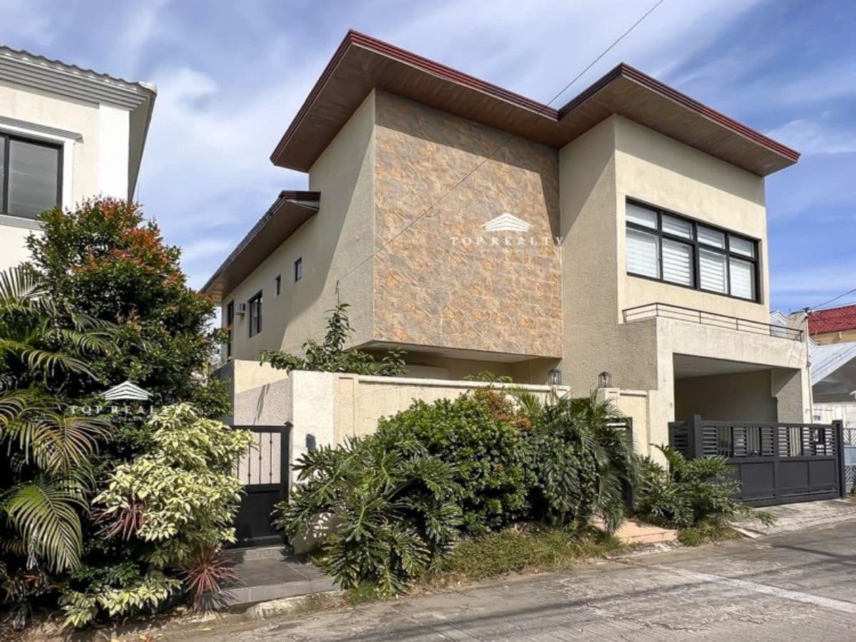 NSHA BF Homes | Prime 2-Storey House and Lot for Sale in Parañaque City | 5 Bedrooms 5BR Modern Design