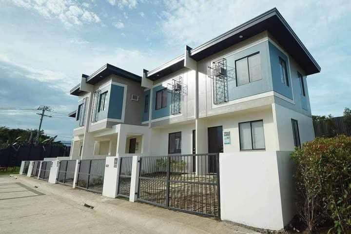 FOR SALE! 2-Storey Townhouse Pre Selling in Brgy Vista Alegre Bacolod city-AP