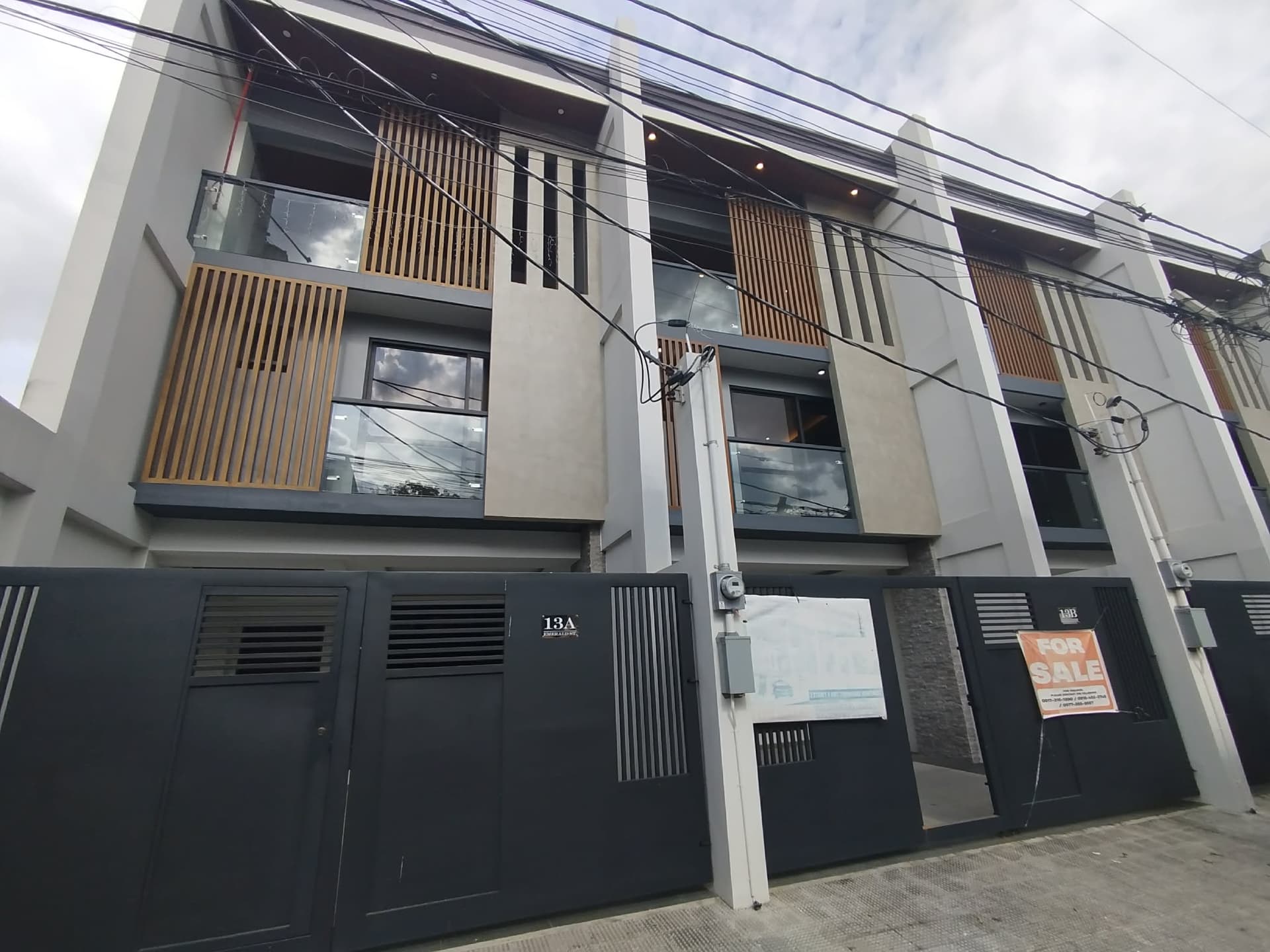 Batasan Hills Quezon City Townhouse Inside Northview 1 Subdivision SD