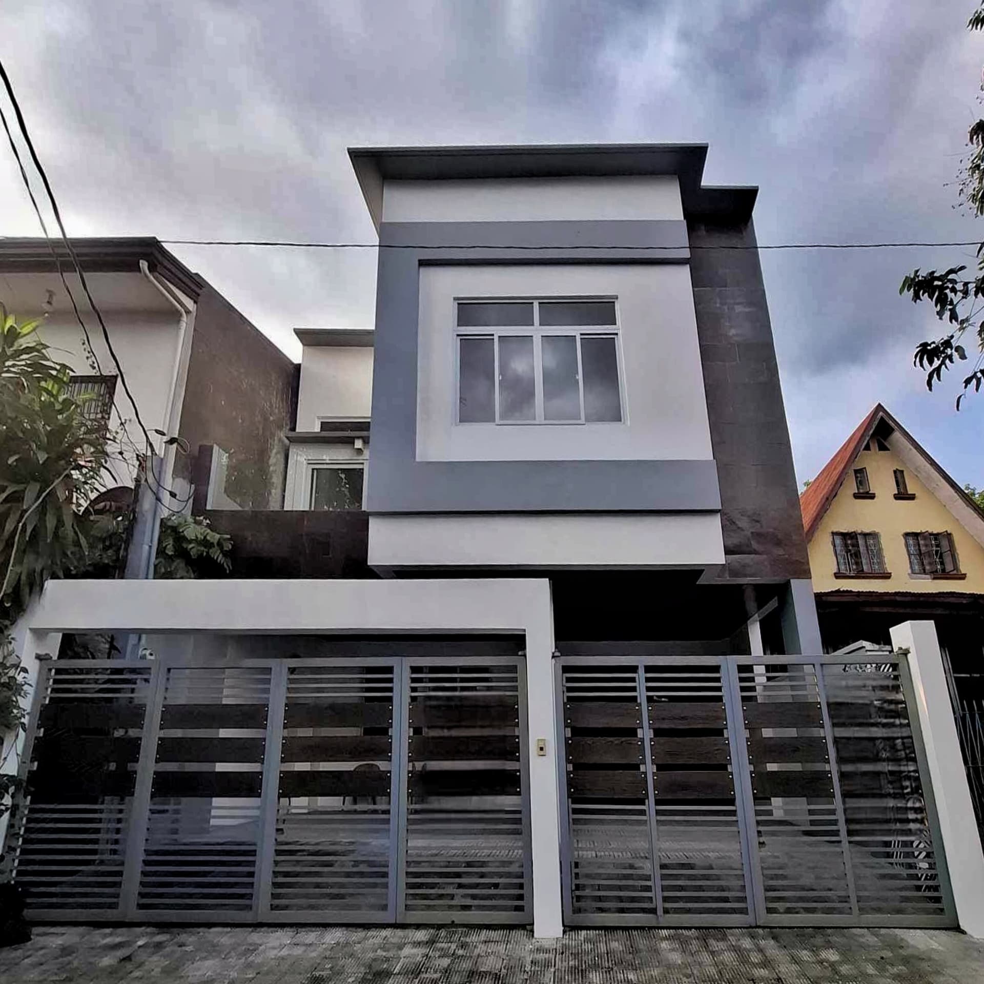 Don Antonio Heights House and Lot For Sale Brgy Holy Spirit Quezon City SD