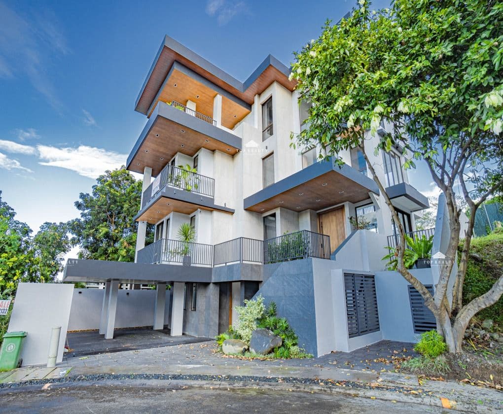 Ayala Westgrove Heights | 5BR 830sqm House & Lot for Sale in Silang