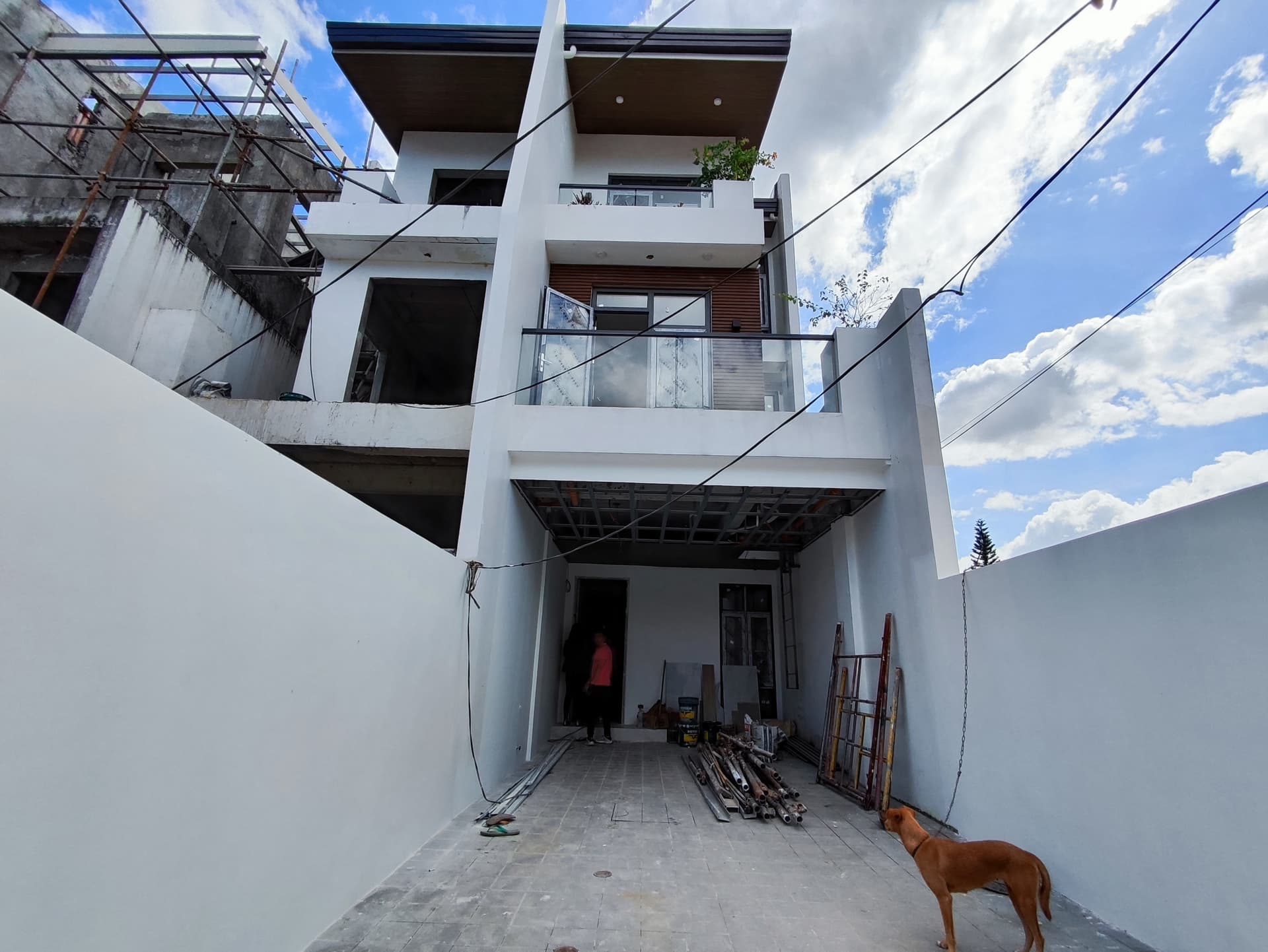 For Sale! 3 Storey Brandnew East Fairview Townhouse with Sun Deck -AJCF