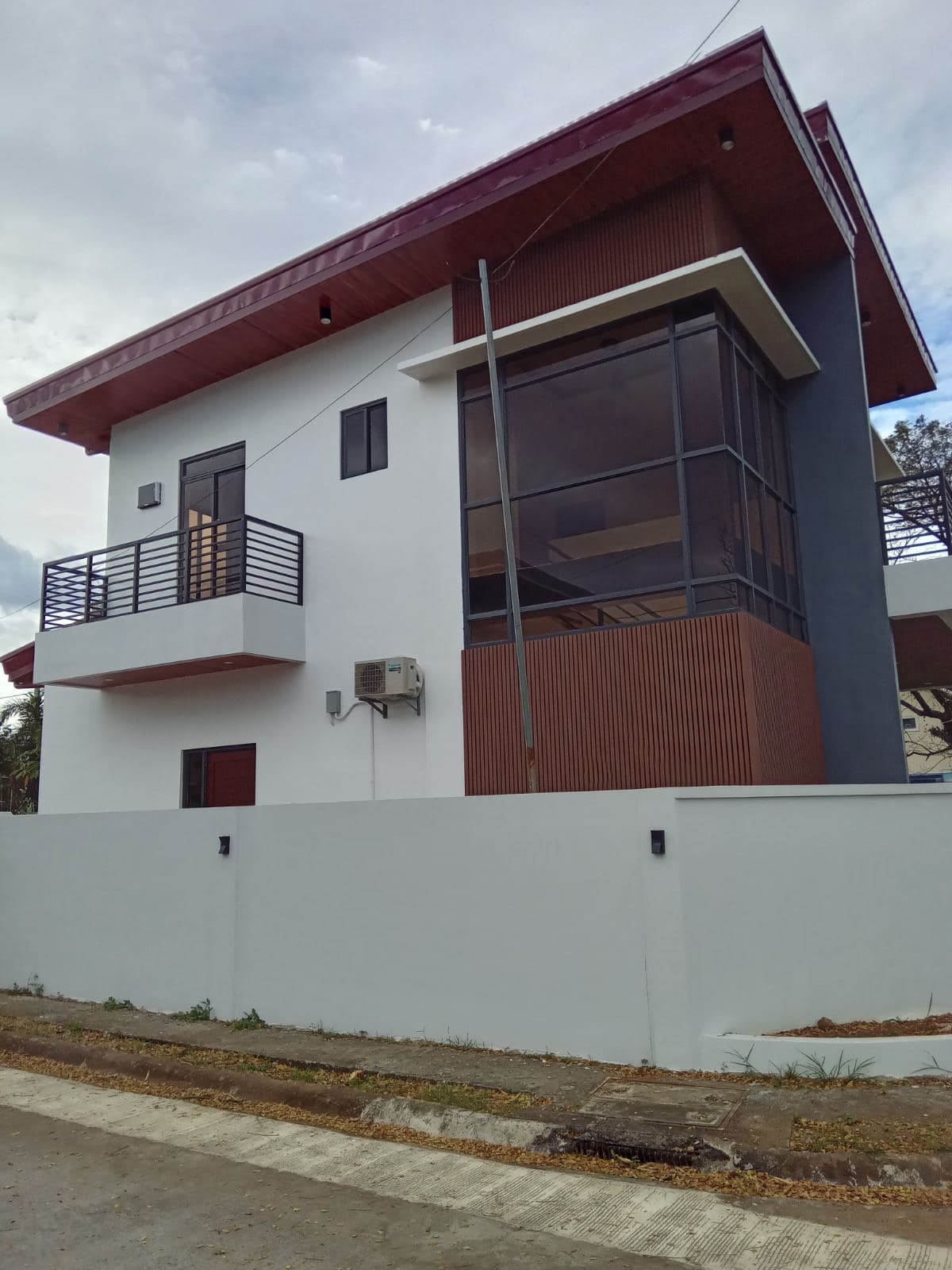 2 Storey Single Detached Corner House And Lot in San Jose Antipolo near Dalig School RG