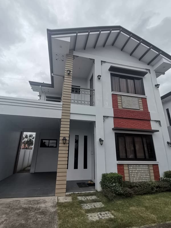 2 Storey 4 Bedroom House For Sale Located in Pulilan Bulacan near Robinson's Pulilan (Pre-selling)-JV2