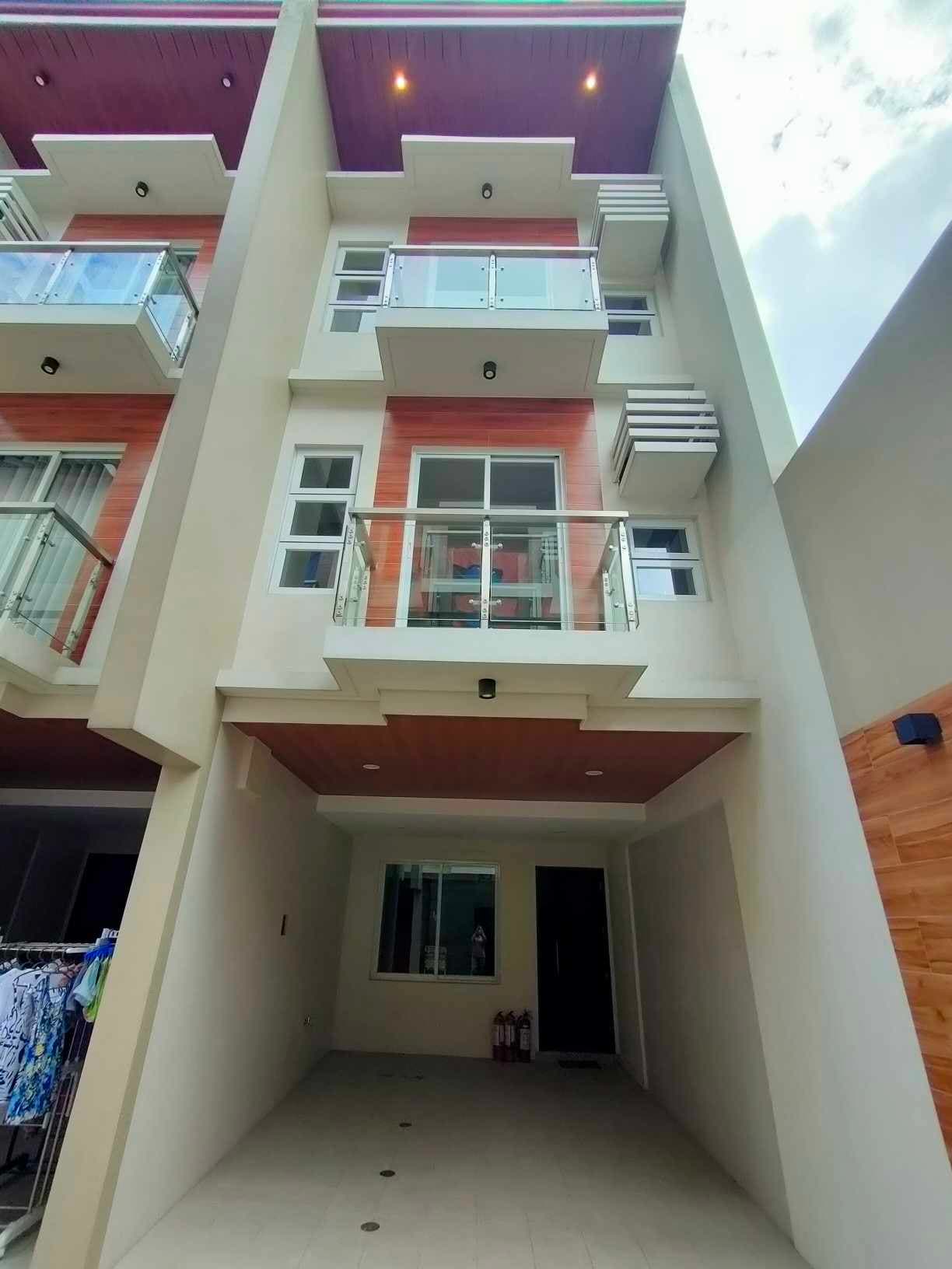 PROJ 8 SUBD | 1BR 122sqm House & Lot for Sale in Quezon City RG