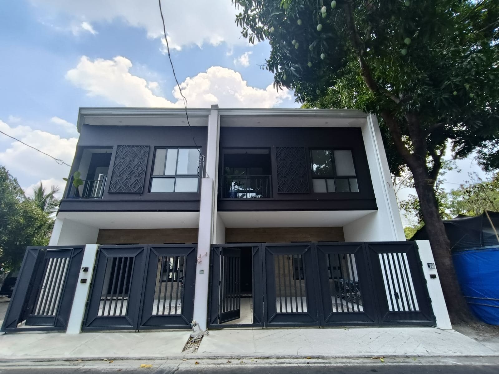 Brandnew Modern Duplex Type House and Lot for Sale in Pilar Village Las pinas-MD