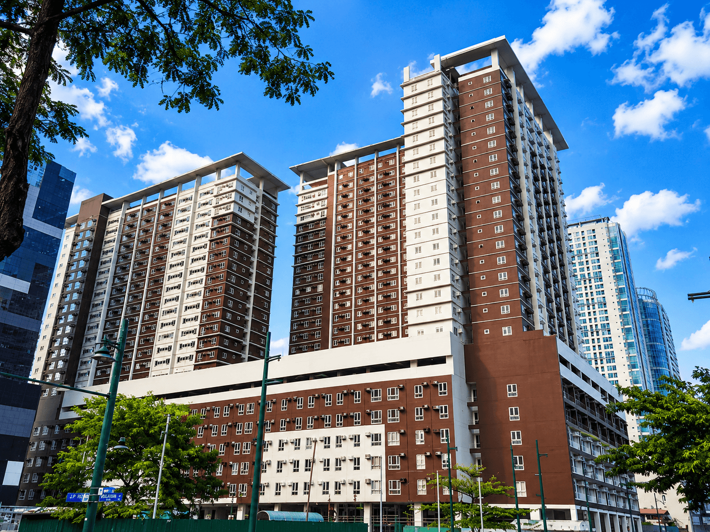 Avida CityFlex Towers BGC | 1BR 45.43sqm Commercial for Sale in Taguig City