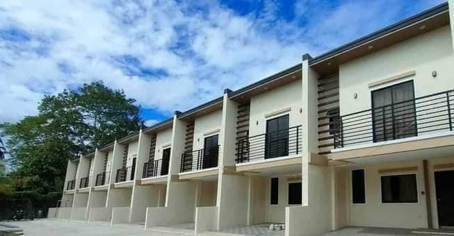 2-Storey Brand New RFO Townhouse for sale in Brgy Villamonte Bacolod City-AP