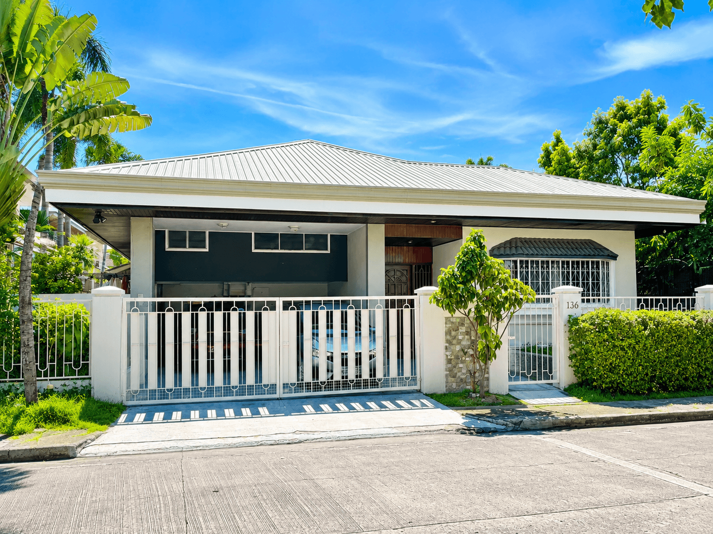 Ayala Alabang Village | 4BR 450sqm House & Lot for Sale in Muntinlupa
