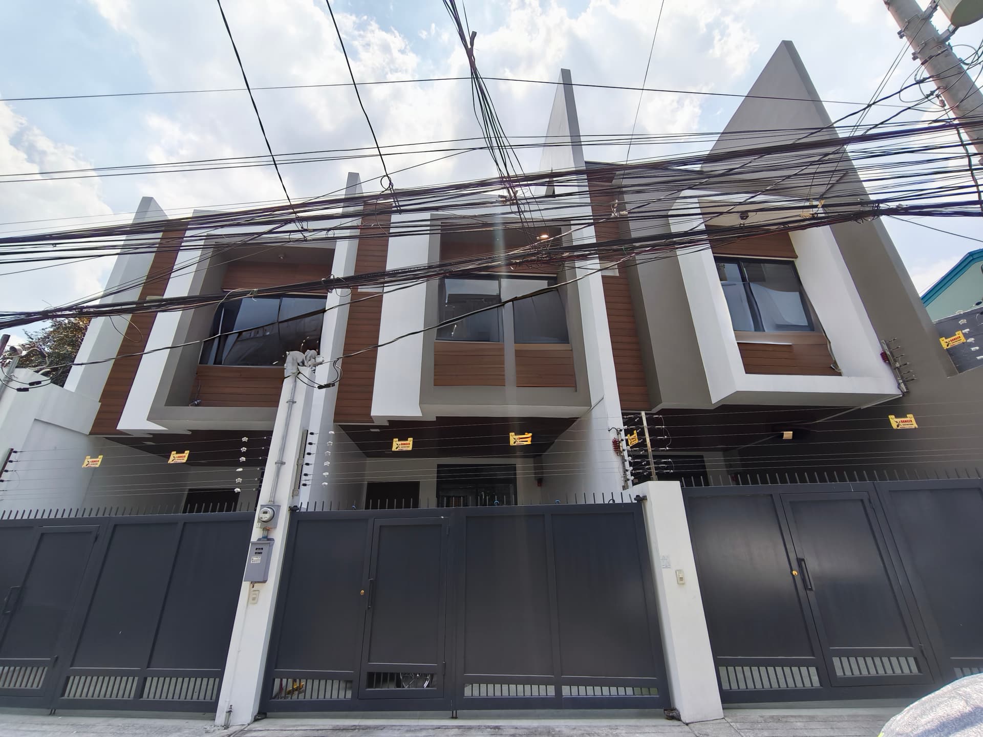18M Brand New 2 Storey Townhouse with 4BR in Pas Asa Quezon City For Sale - LSS