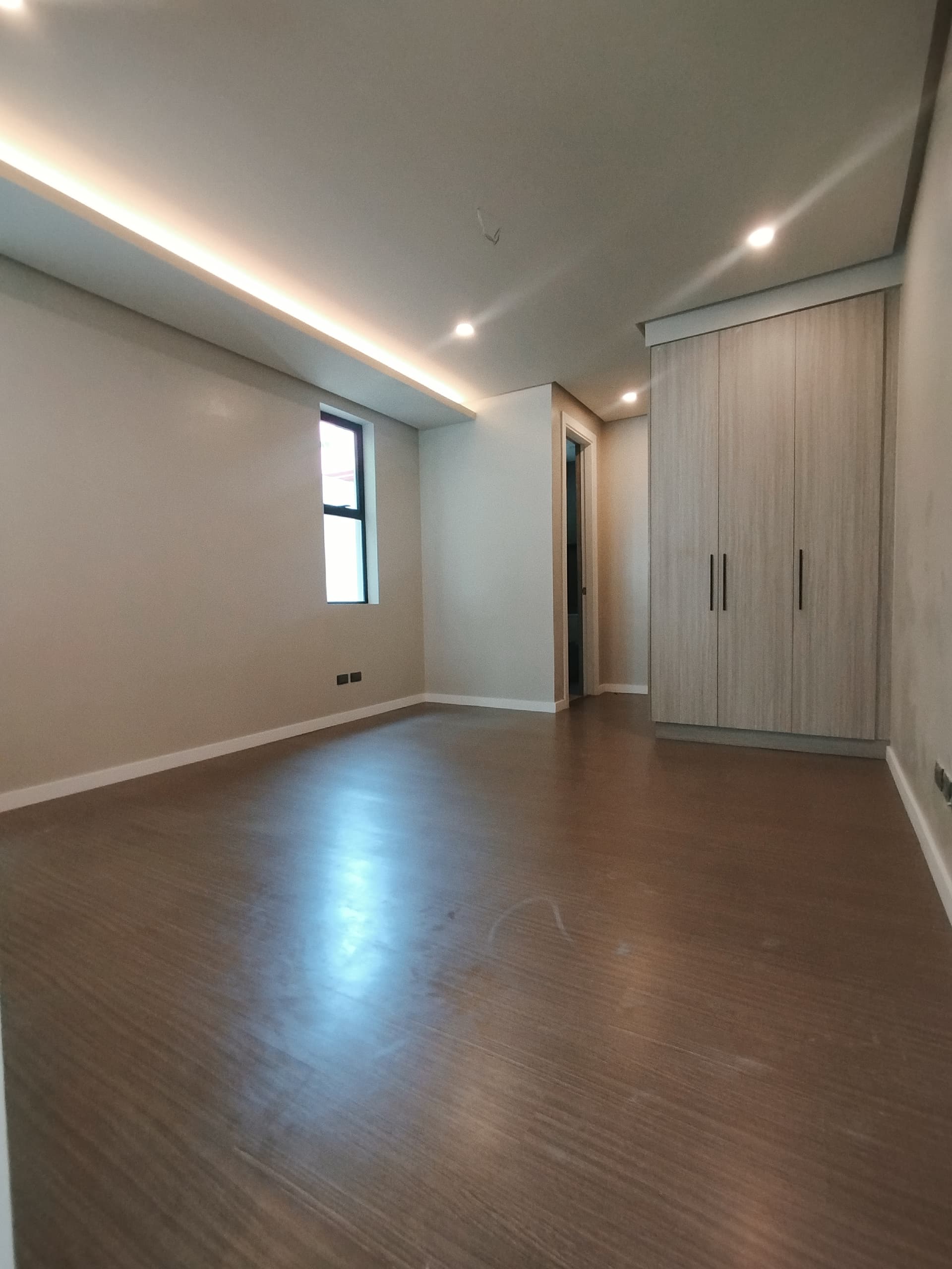 For Sale Elegant House and Lot in BF Homes Paranaque , Las Pinas 5 Bedrooms w/ pool- JB