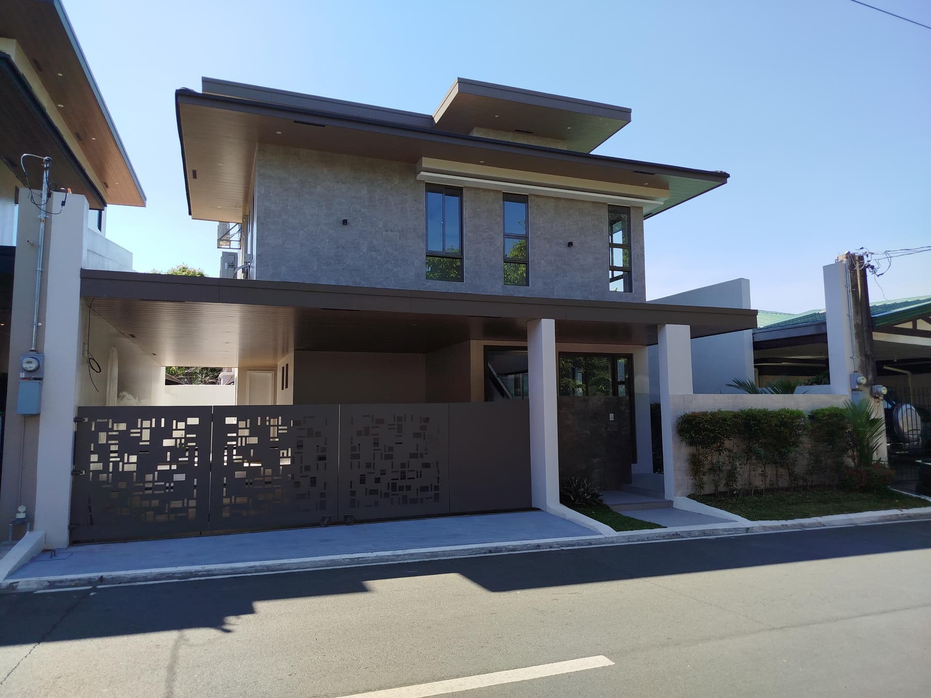 5 Bedrooms Brandnew Modern House and Lot for Sale in BF HOmes Las Pinas Paranaque -JB