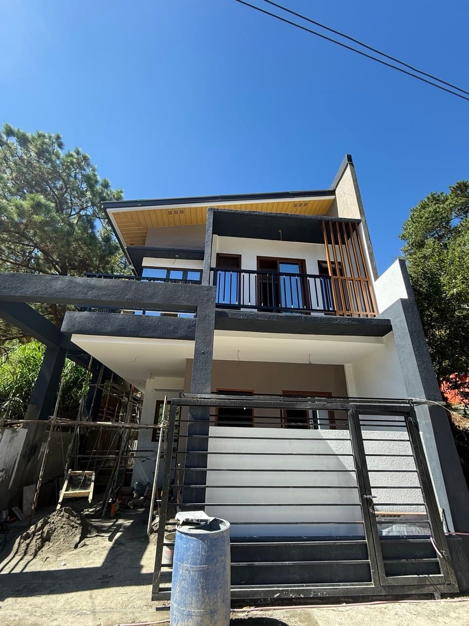 4BR 200sqm House & Lot for Sale in Baguio