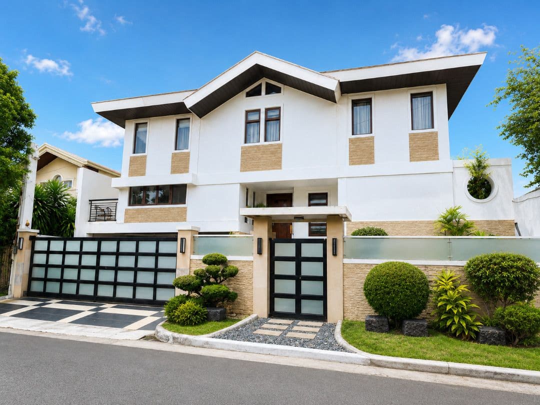 Merville Park Subdivision | 5BR 630sqm House & Lot for Sale in ParañAque City