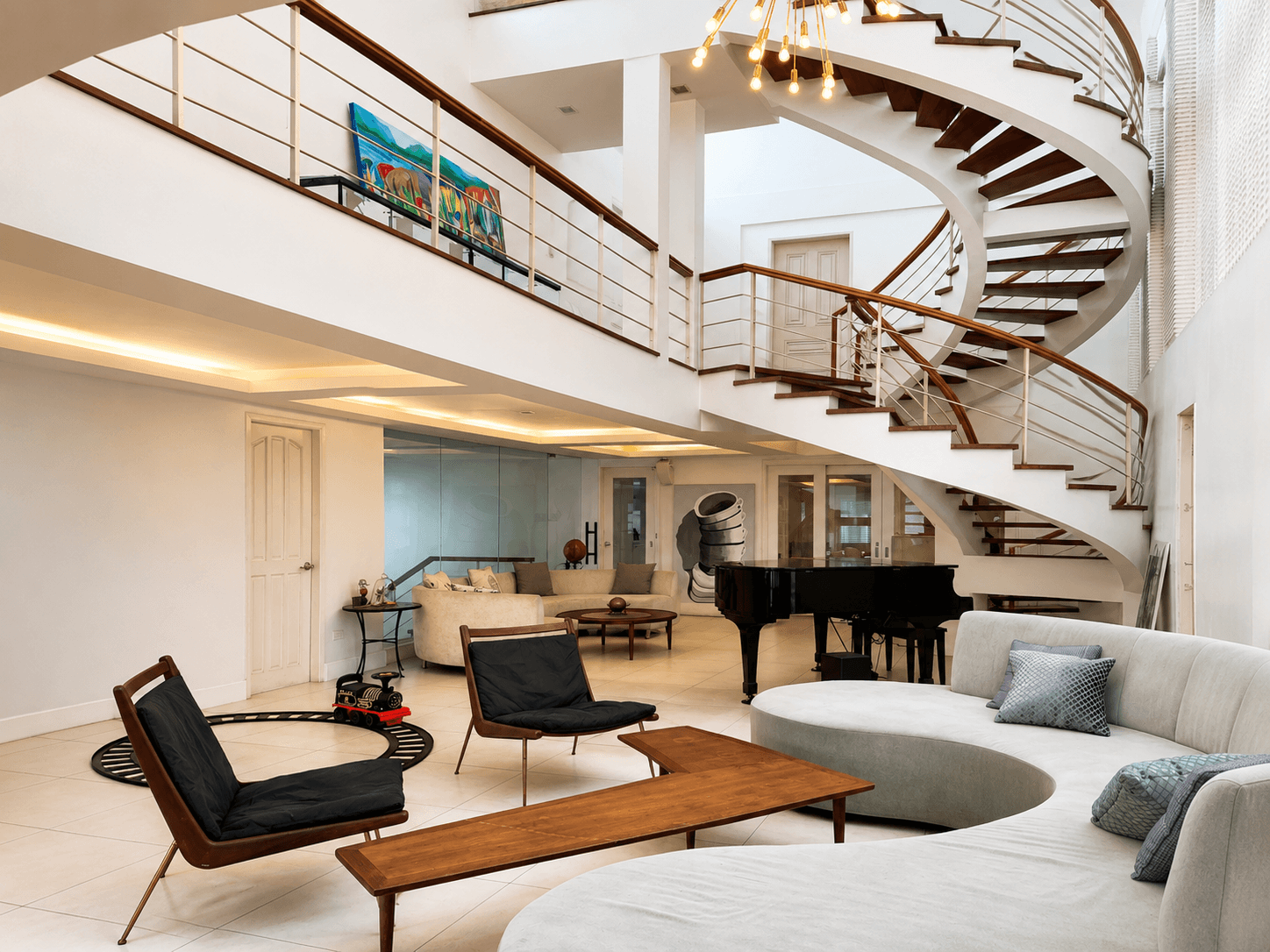 White Plains | 6BR 850sqm House & Lot for Sale in Quezon City