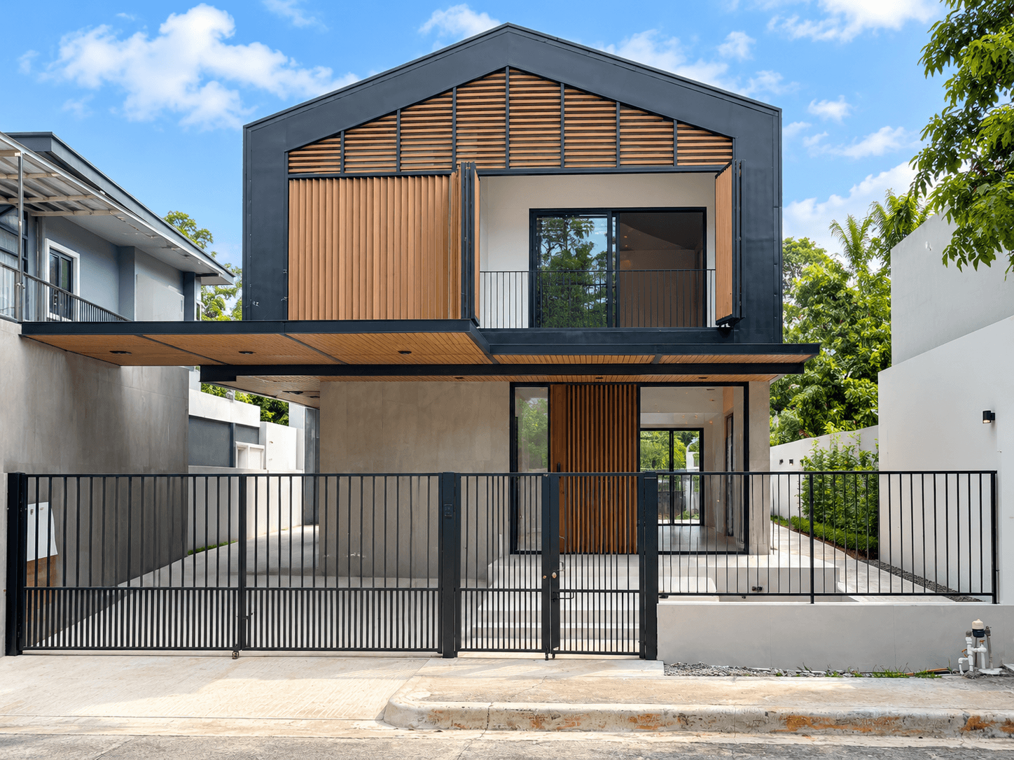 Brittany Neopolitan | 4BR 370sqm House & Lot for Sale in Quezon City