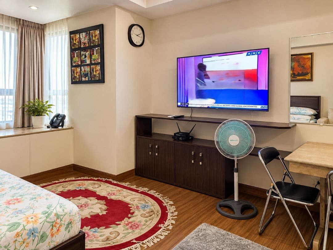 Shang Salcedo Place | 35.43sqm Condo for Sale in Makati City