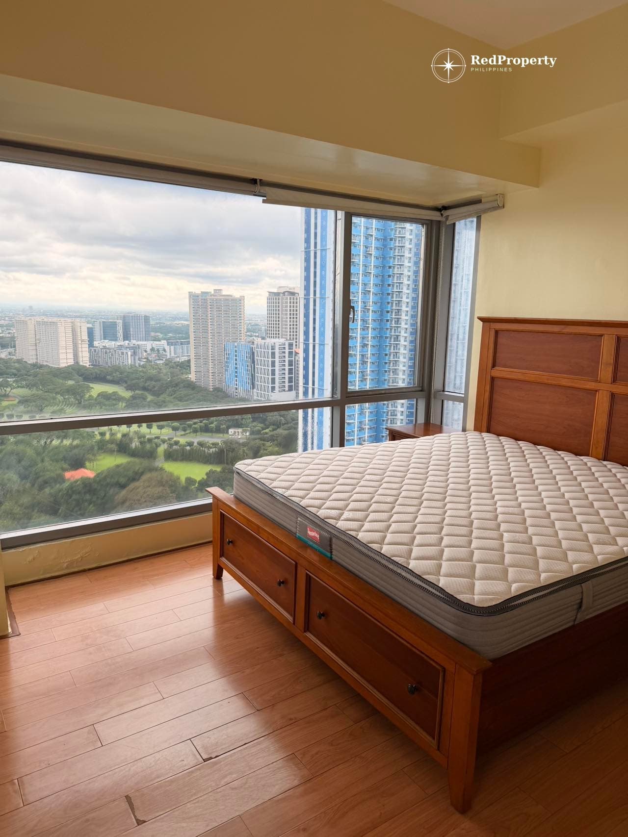 Infinity Tower | 2BR 87sqm Condo for Rent in City of Taguig