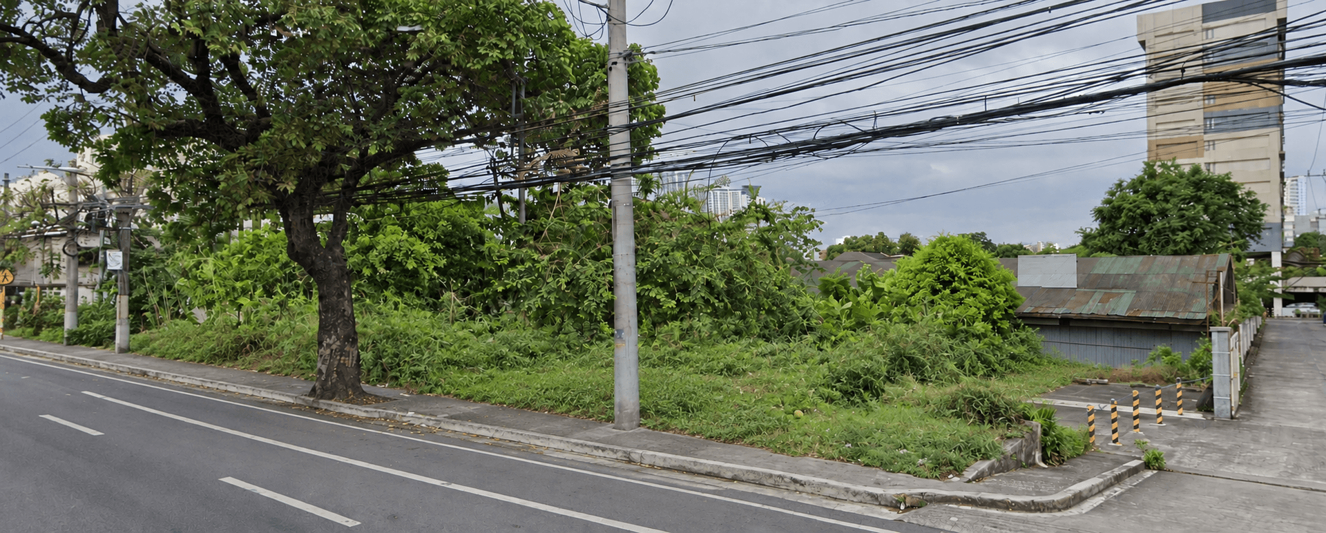 Vacant Lot for Sale along Bonny Serrano Avenue in Quezon City