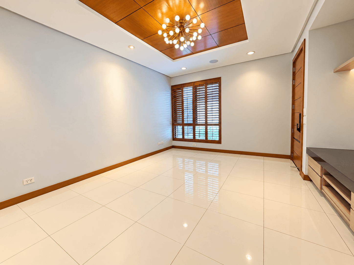 Quezon Ave. Townhouse | 3BR 260sqm Townhouse for Sale in Quezon City