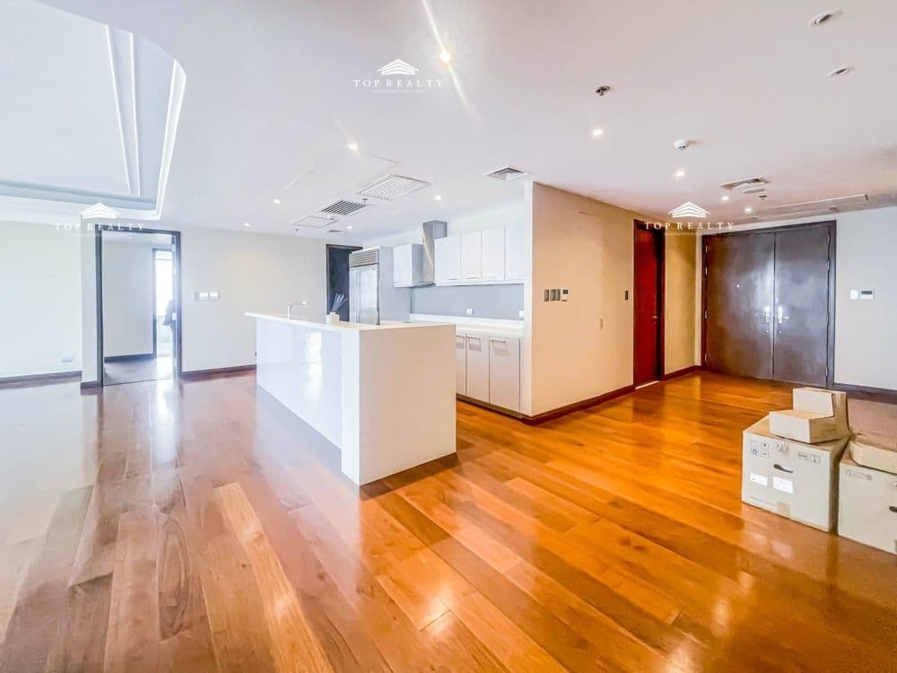 Horizon Homes | 3BR 250sqm Condo for Rent in Taguig