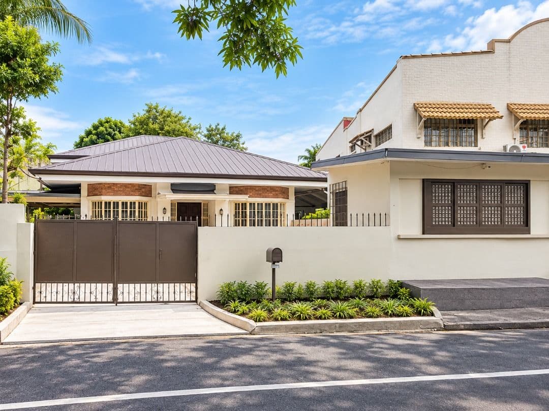 Merville Park Subdivision | 4BR 250sqm House & Lot for Sale in ParañAque City