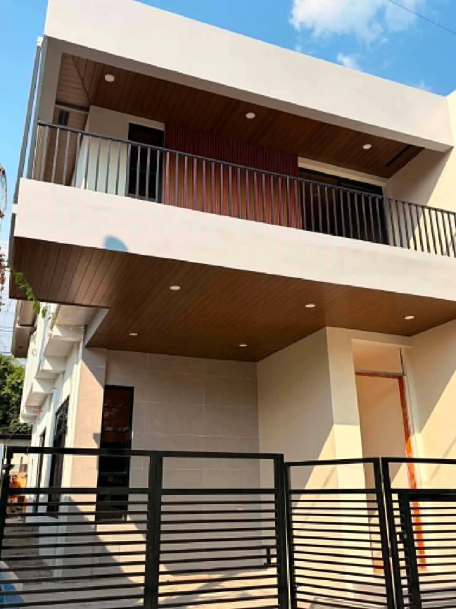 Ivs Subdivision / Monte Vista | 4BR 250sqm Townhouse for Sale in Quezon City