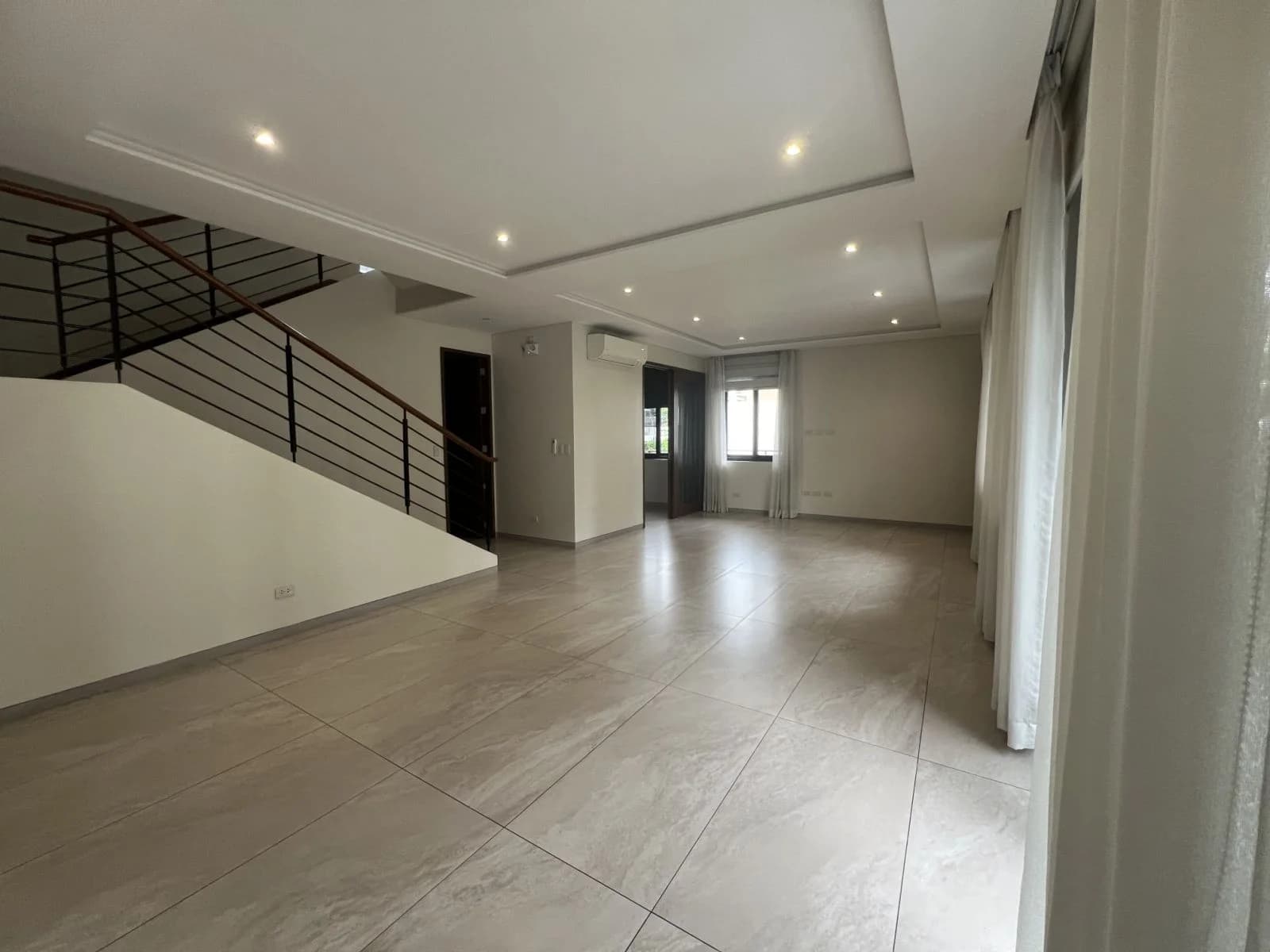 Mckinley Hill Village | 5BR 570sqm House & Lot for Rent in Taguig City - Mckinley