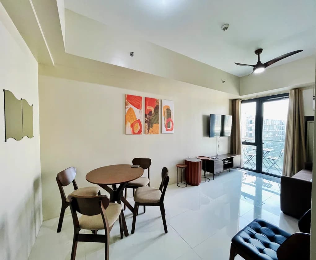 81 Newport Boulevard | 1BR 41sqm Condo for Sale in Pasay City