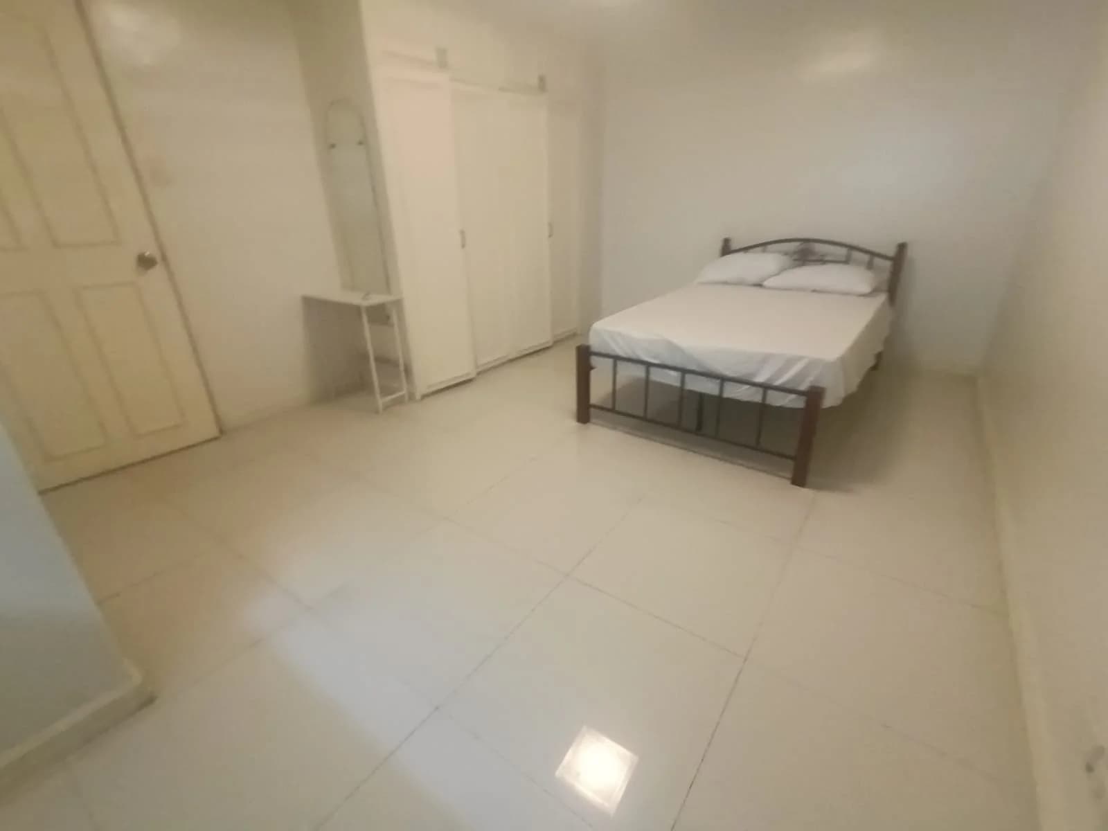 Antel Seaview Tower | 3BR 155sqm Condo for Rent in Pasay City
