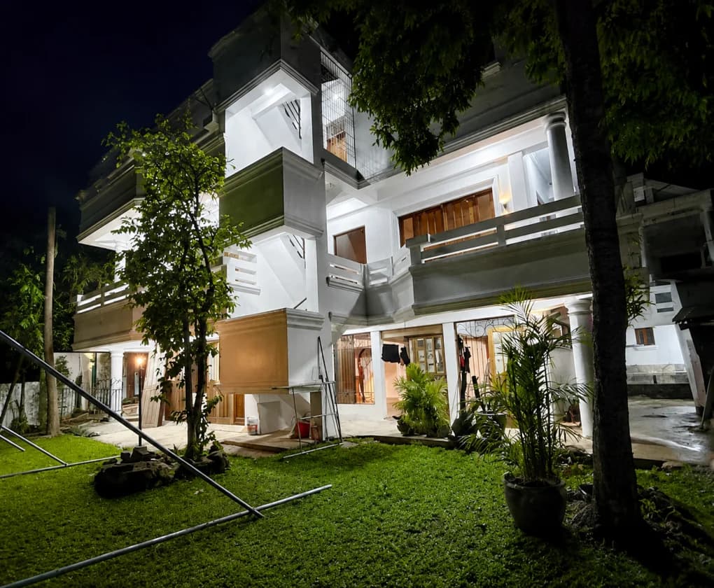 Loyola Grand Villas | 9BR 1584sqm House & Lot for Sale in Quezon City