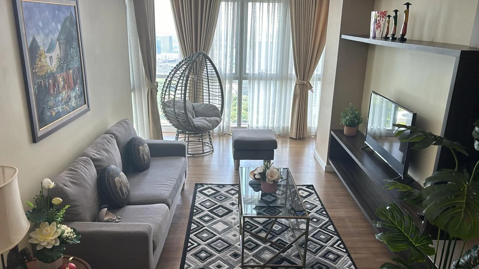 Two Serendra | 2BR 86sqm Condo for Rent in Taguig City - Bgc