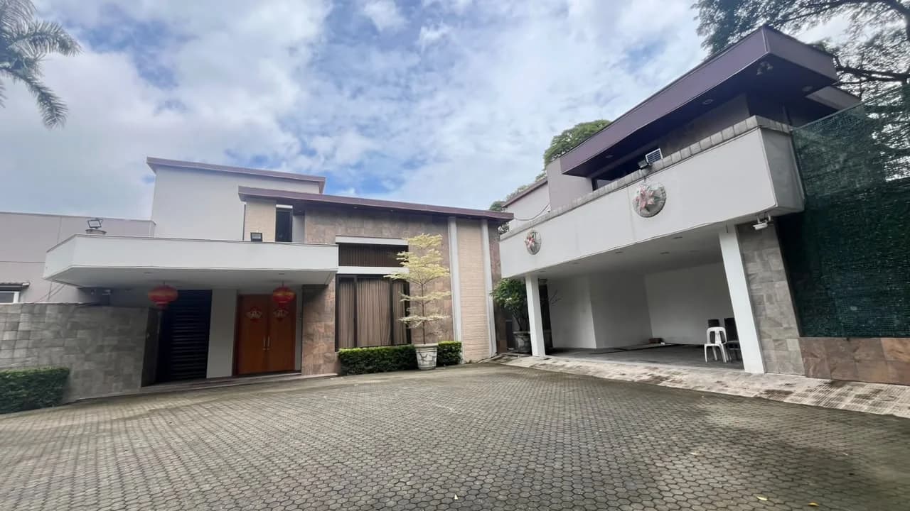 Forbes Park | 5BR 3100sqm House & Lot for Rent in Makati City