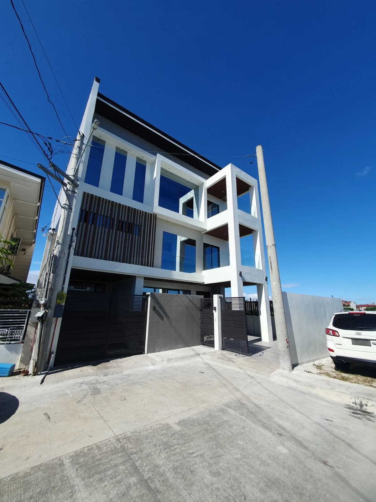 Princeton Heights Subdivision , Bacoor , Cavite | 5BR 410sqm House & Lot for Sale in Cavite