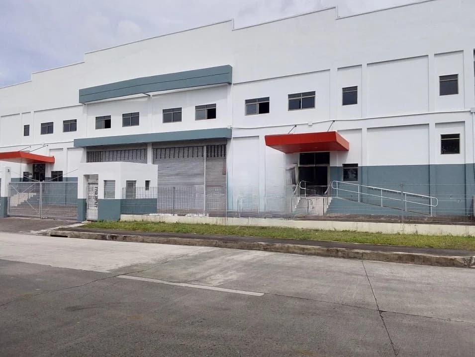 Panorama Warehouse | 3705sqm Warehouse for Rent in Batangas