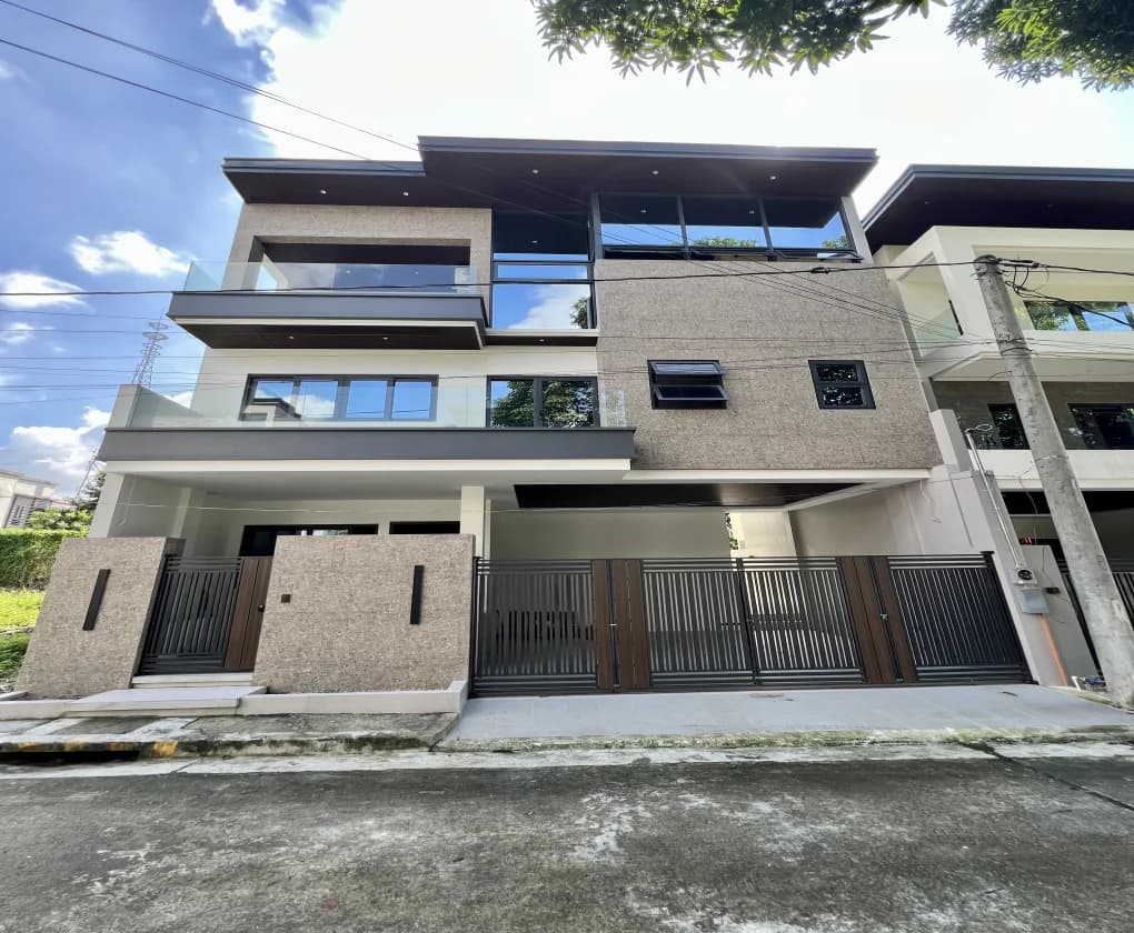 Sta. Barbara Royale Village | 6BR 390sqm House & Lot for Sale in Quezon City