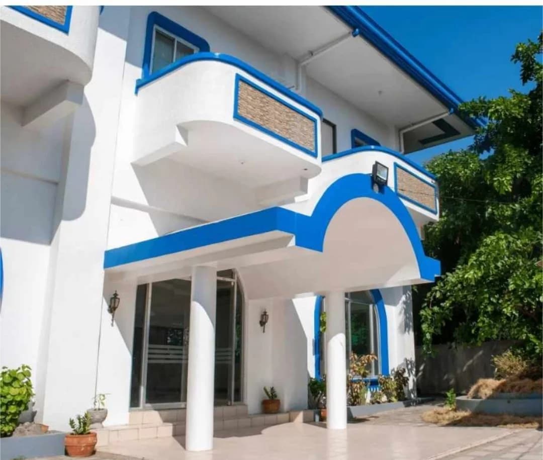 Royal Grande Beach Resort | 3000sqm Resort for Rent in Batangas
