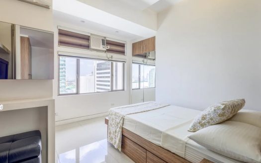 For Sale | Manhattan Parkview – Residential | 0 sqm Lot, 75.5 sqm Floor Area, 2 Bedrooms Bedrooms, 2 Bathrooms, NO Parking, ₱15,000,000.00 | Quezon City | Fully-Furnished | Listed on Housal.com