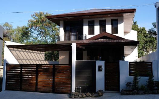 For Sale | South Peak Subdivision San Pedro Laguna – Residential | 168 sqm Lot, 170 sqm Floor Area, 3 Bedrooms Bedrooms, 3 Bathrooms, 2 Parking, ₱13,000,000.00 | Laguna | Fully-Furnished | Listed on Housal.com