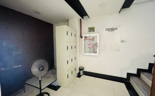 For Sale | Portobello Place Building – Commercial | 180 sqm Lot, 780 sqm Floor Area, N/A Bedrooms, Others Bathrooms, 8 Parking, ₱73,000,000.00 | Taguig City | Semi-Furnished | Listed on Housal.com