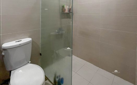 For Sale | One Uptown Residence – Residential | 0 sqm Lot, 33.60 sqm Floor Area, 1 Bedroom Bedrooms, 1 Bathrooms, 1 Parking, 7,900,000.00 | Taguig City – Bgc | Semi-Furnished | Listed on Housal.com