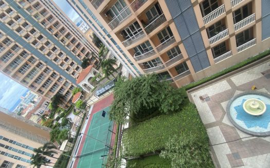 For Sale | Venice Luxury Residences – Residential | 0 sqm Lot, 40 sqm Floor Area, Studio Bedrooms, 1 Bathrooms, 1 Parking, ₱5,000,000.00 | Taguig City – Mckinley | Unfurnished | Listed on Housal.com