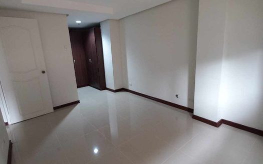 For Sale | Mckinley Garden Villas – Residential | 0 sqm Lot, 89 sqm Floor Area, 2 Bedrooms Bedrooms, 2 Bathrooms, NO Parking, ₱17,000,000.00 | Taguig City – Bgc | Unfurnished | Listed on Housal.com